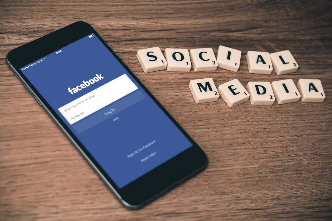 Přivedeme na Vaši Fb stránku až 300 fanoušků z celého světa