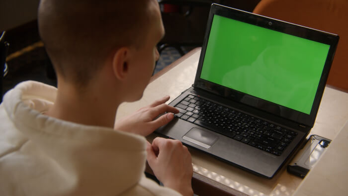 Vyměním obsah obrazovky od telefonu, monitoru nebo TV
