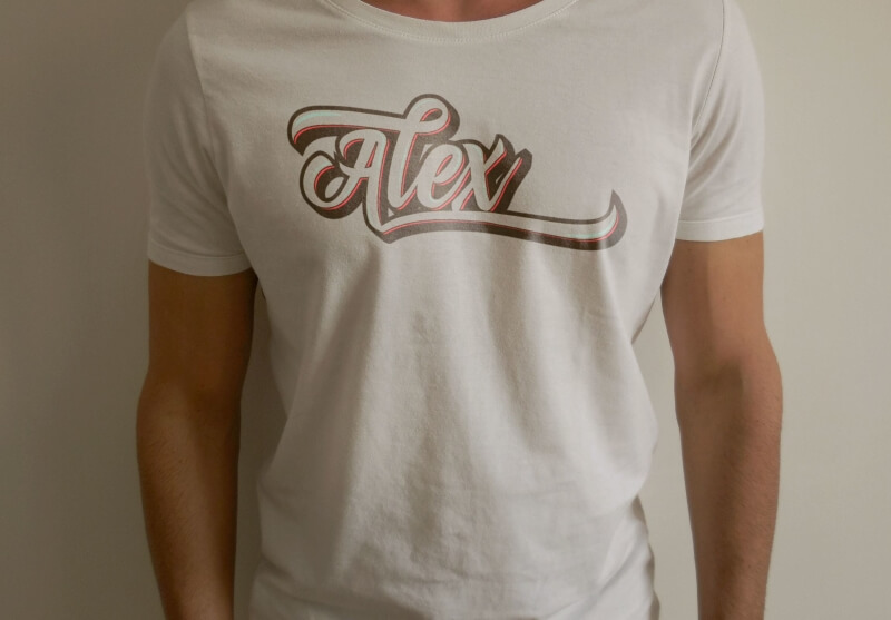 V krivkách upravené písmo