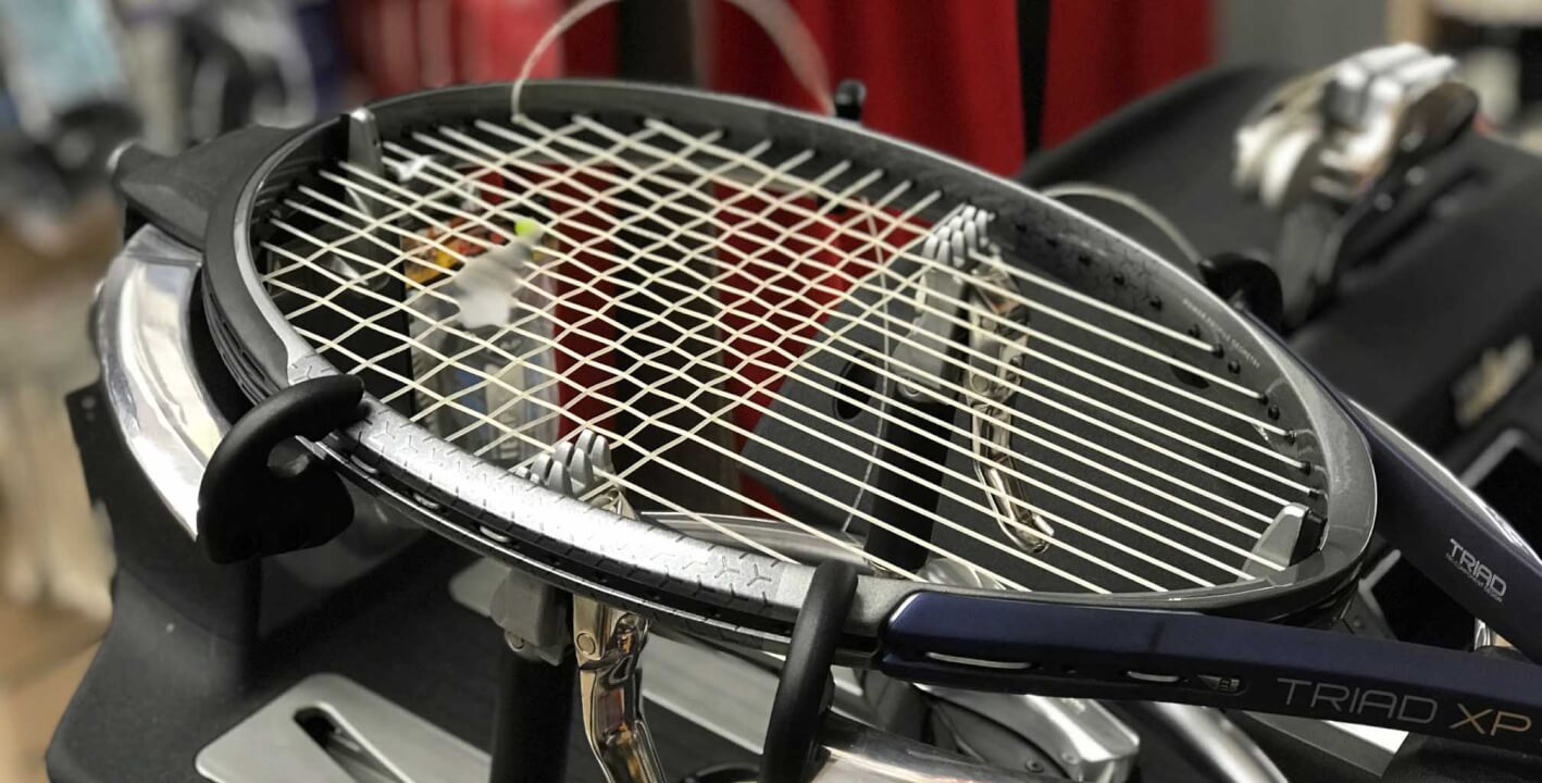 Vypletení tenisové rakety