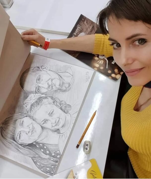 fantasy portrét tužkou