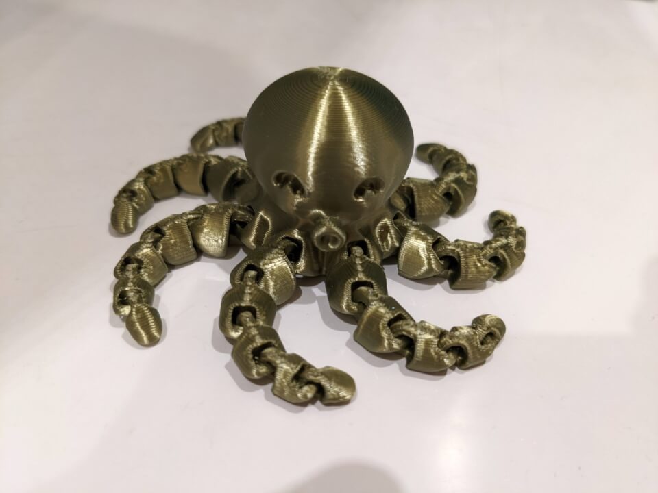 3D tisk na zakázku - štítky, cosplay, náhradní díly atd.