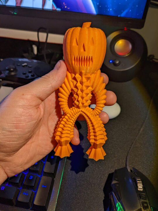 3D tisk na zakázku - štítky, cosplay, náhradní díly atd.