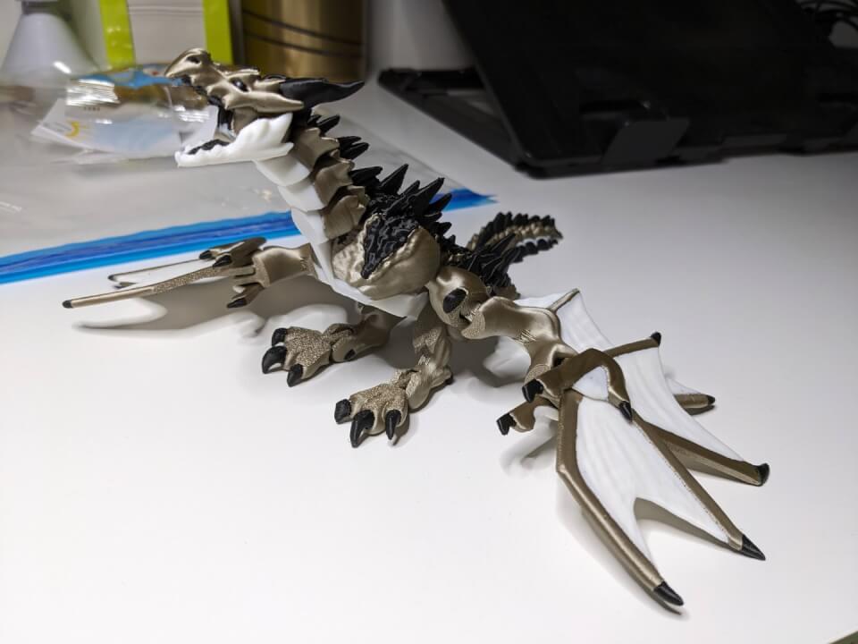 3D tisk na zakázku - štítky, cosplay, náhradní díly atd.