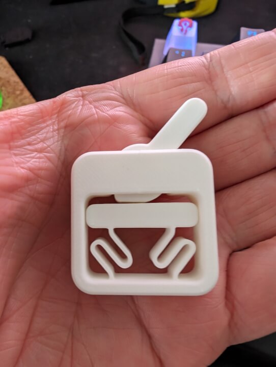 3D tisk na zakázku - štítky, cosplay, náhradní díly atd.