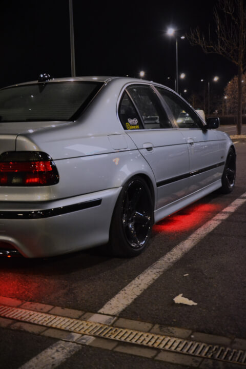 Úpravy fotek aut (cena za 5 fotek)