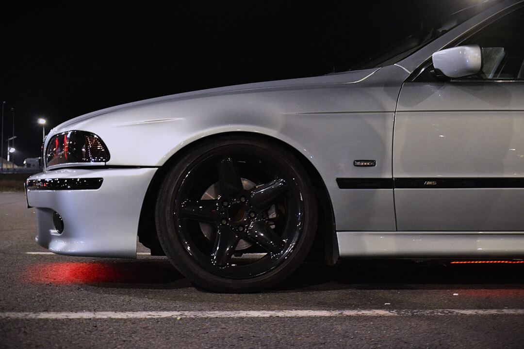 Úpravy fotek aut (cena za 5 fotek)